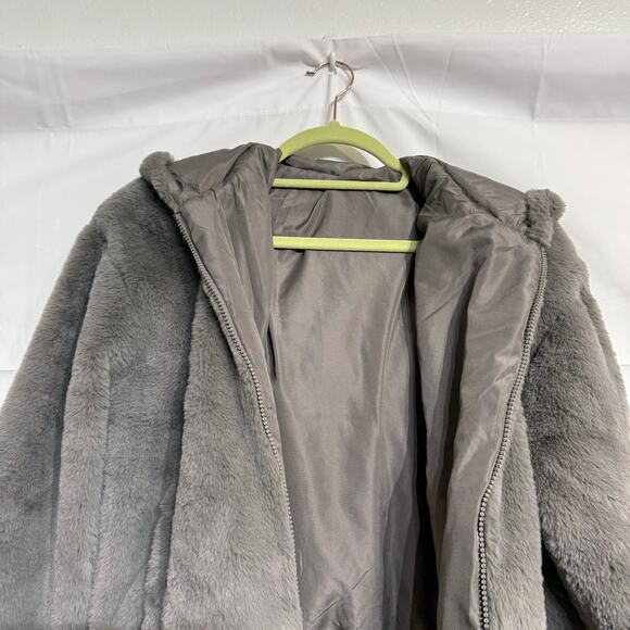 Gray Faux Fur Reversible Bomber Jacket Sz S NWOT - Picture 3 of 10